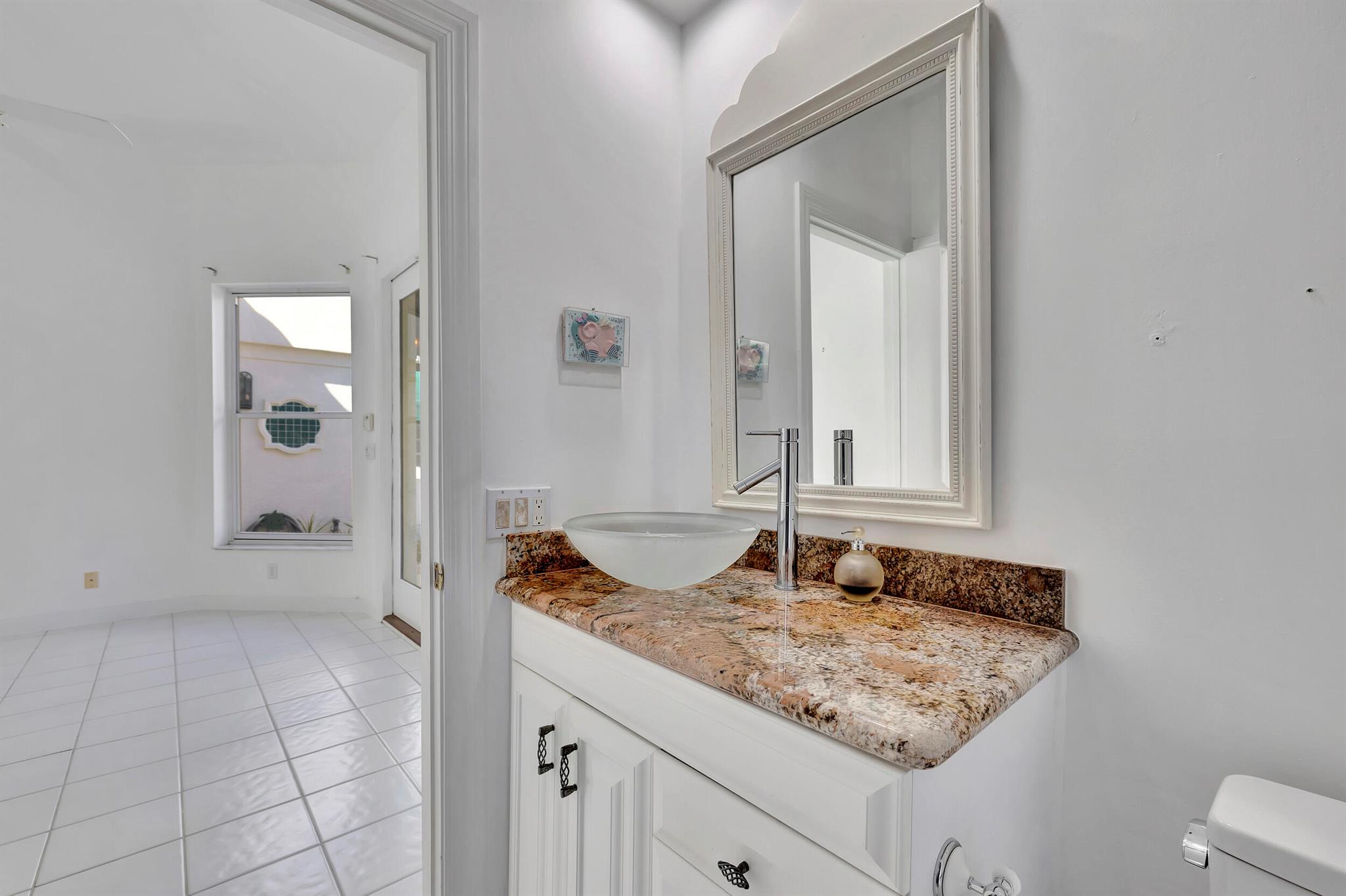 2401 NW 61st Diagonal