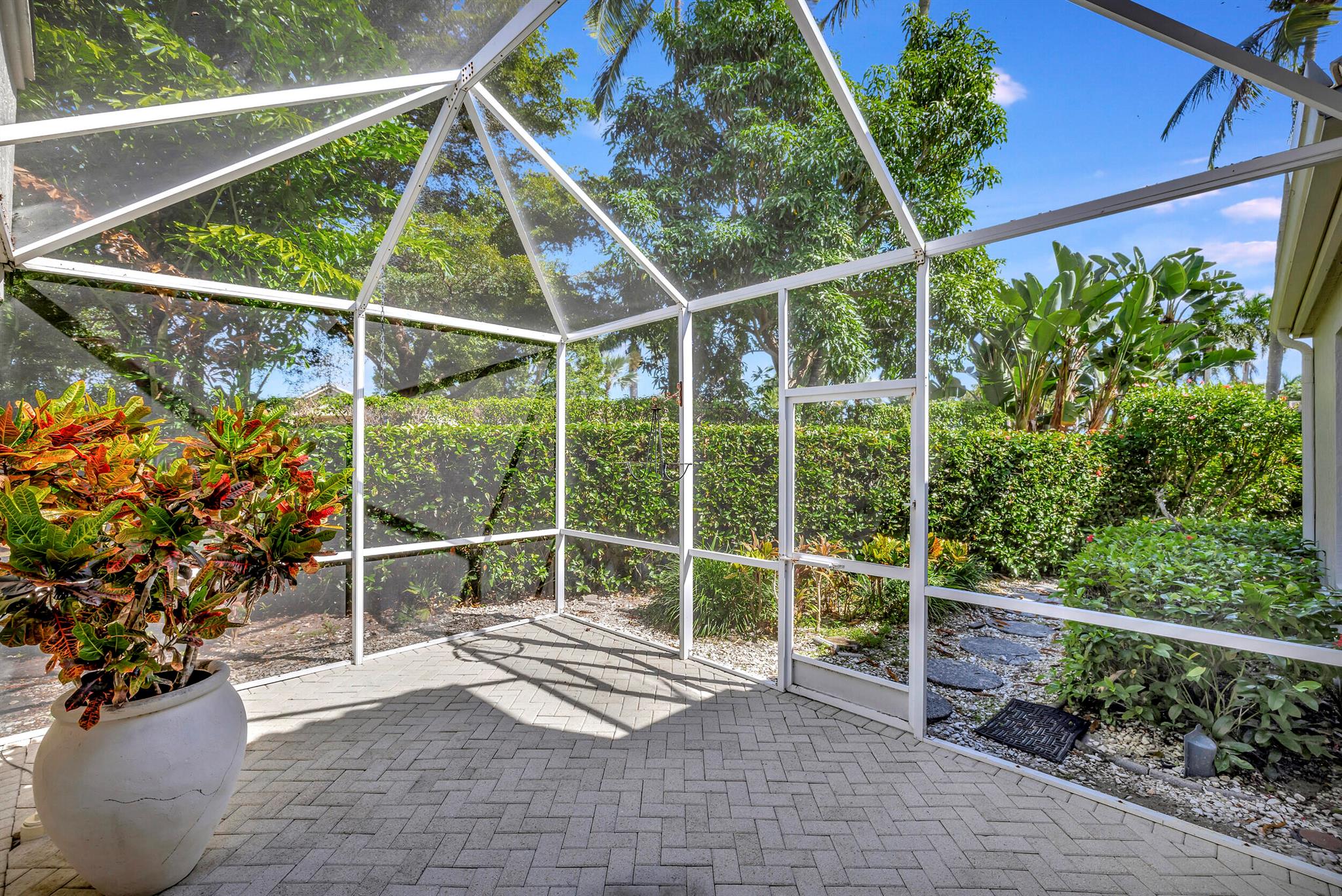 2401 NW 61st Diagonal