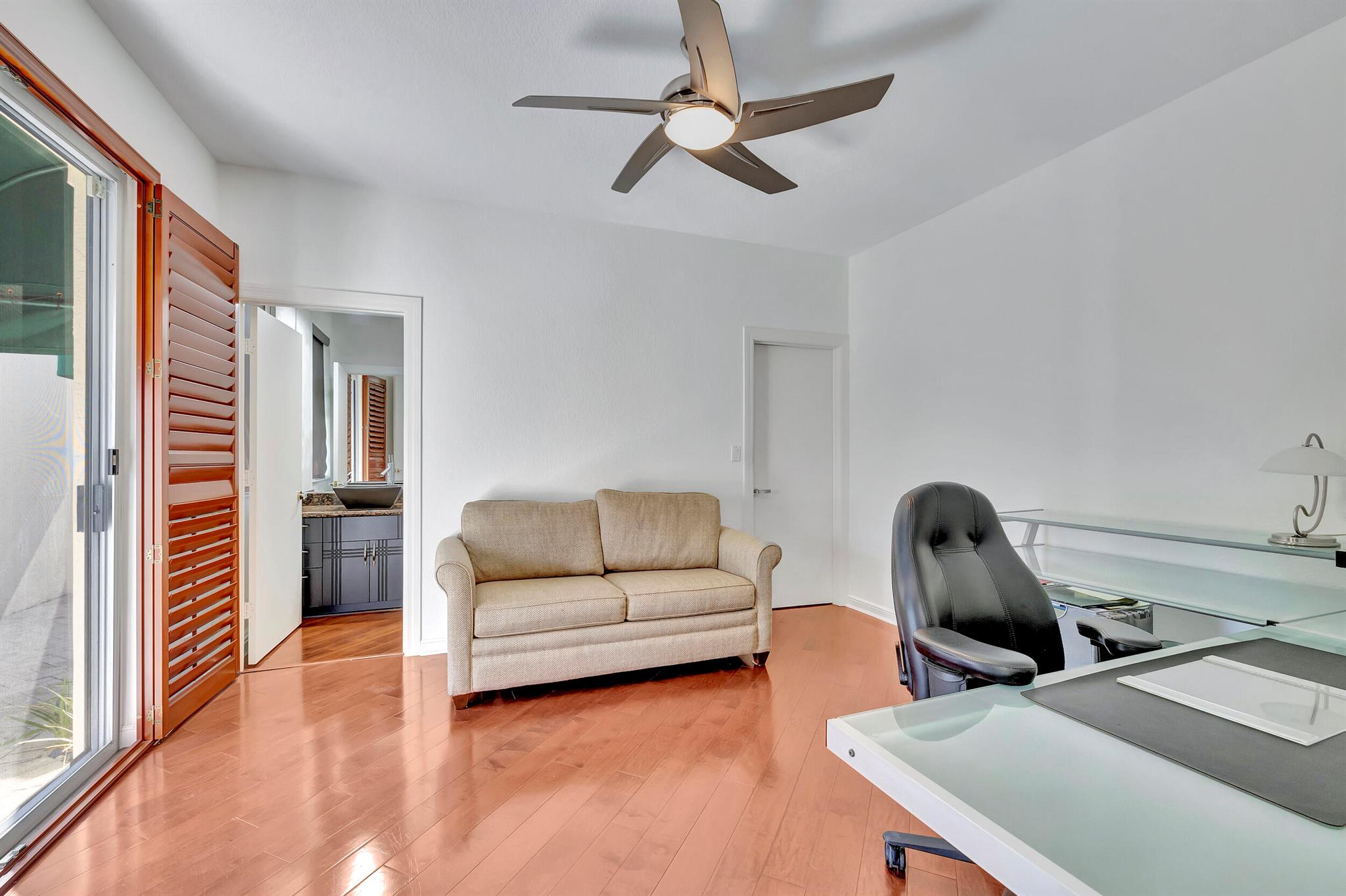 2401 NW 61st Diagonal