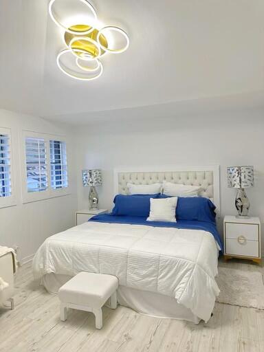 2252 NW 53 Rd Street