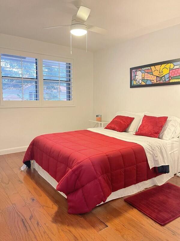 2252 NW 53 Rd Street