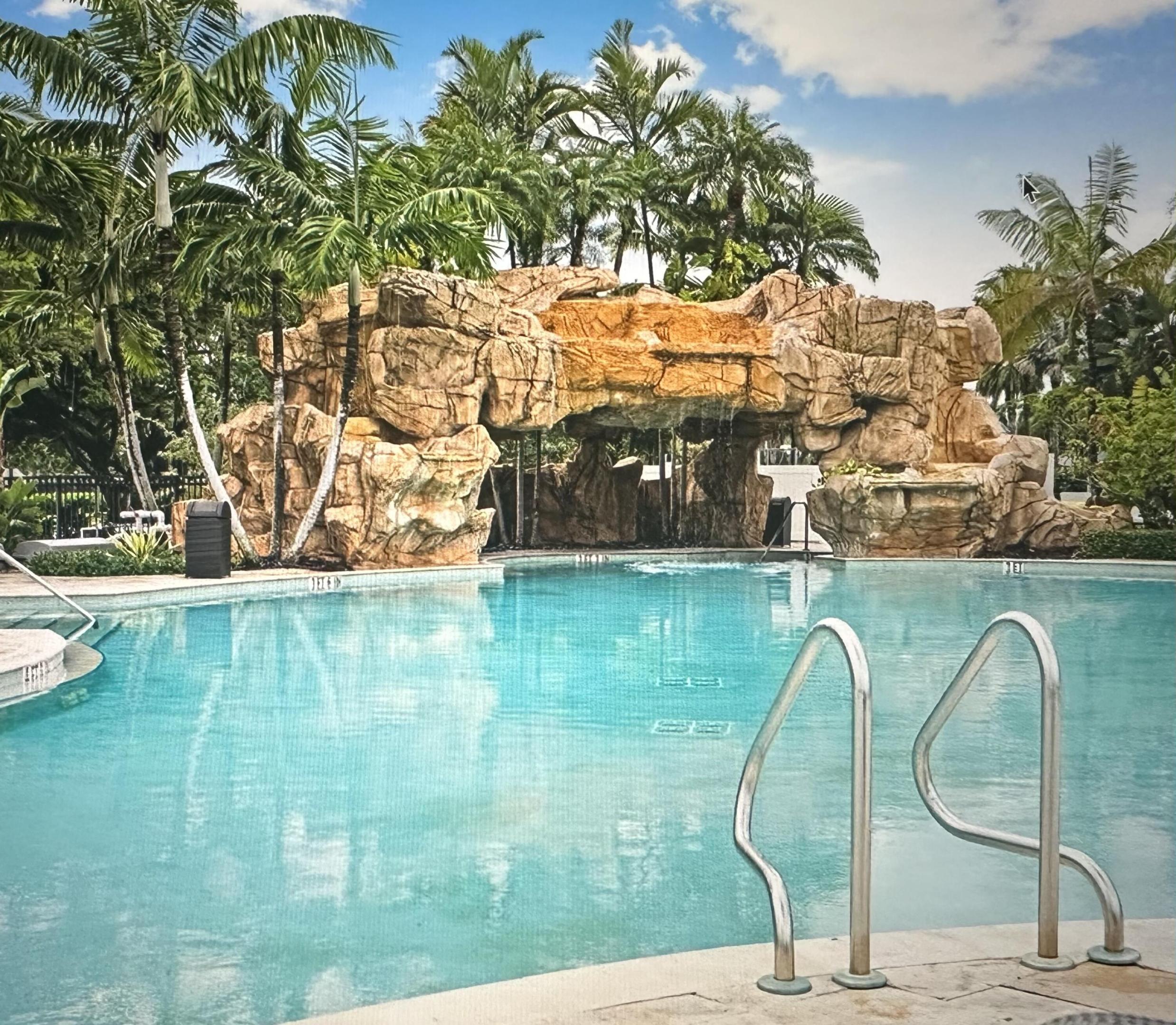 2252 NW 53 Rd Street