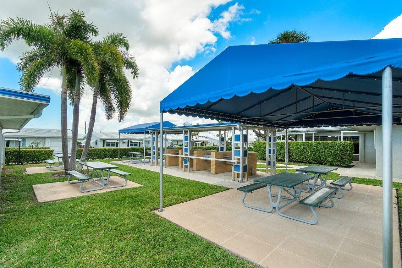 2096 SW 13th Terrace