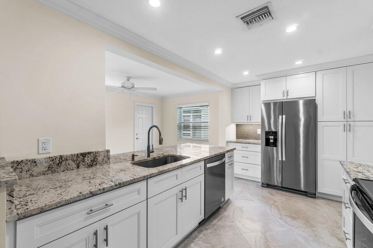 2096 SW 13th Terrace