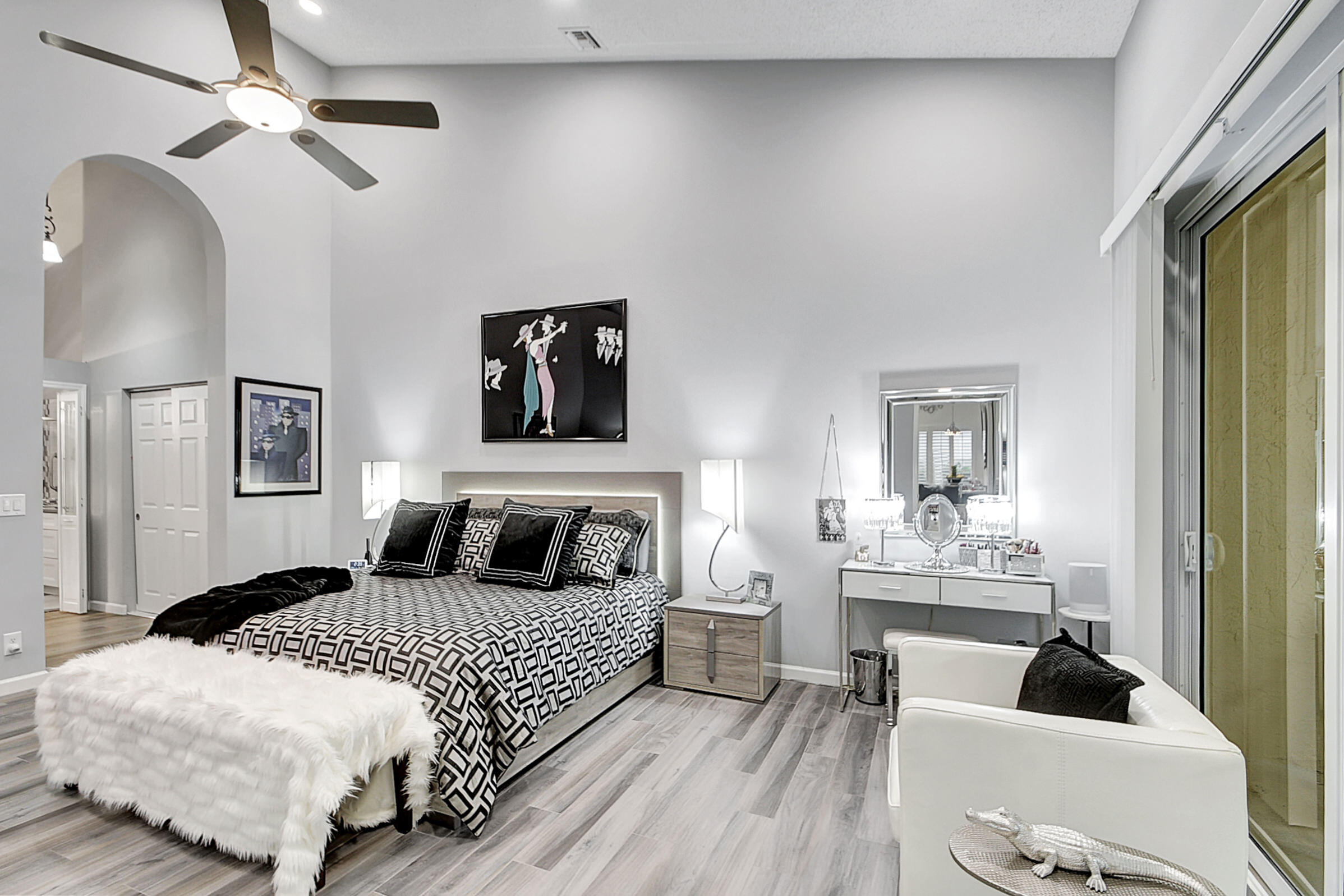 8169 Horseshoe Bay Road