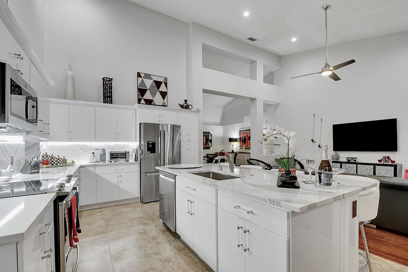 8169 Horseshoe Bay Road