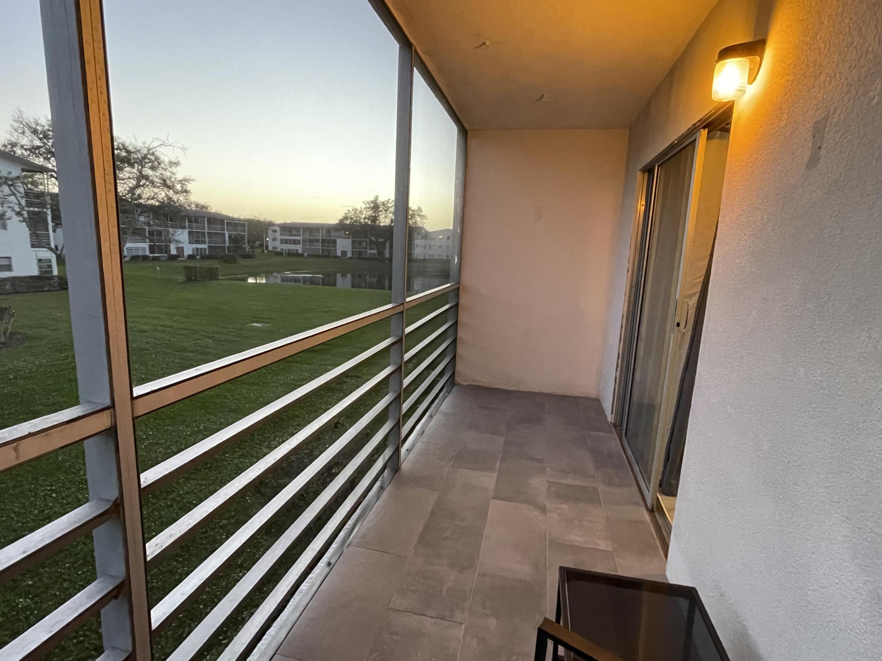 227 Fanshaw F