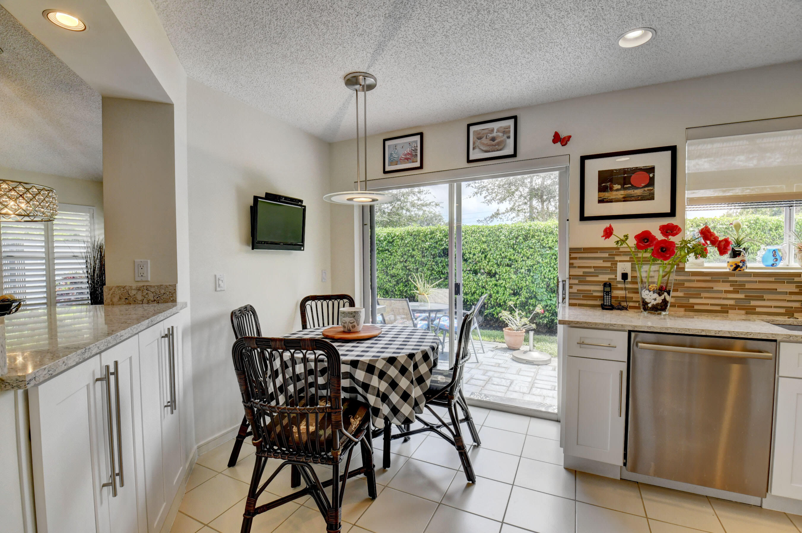 2232 NW 52nd Street