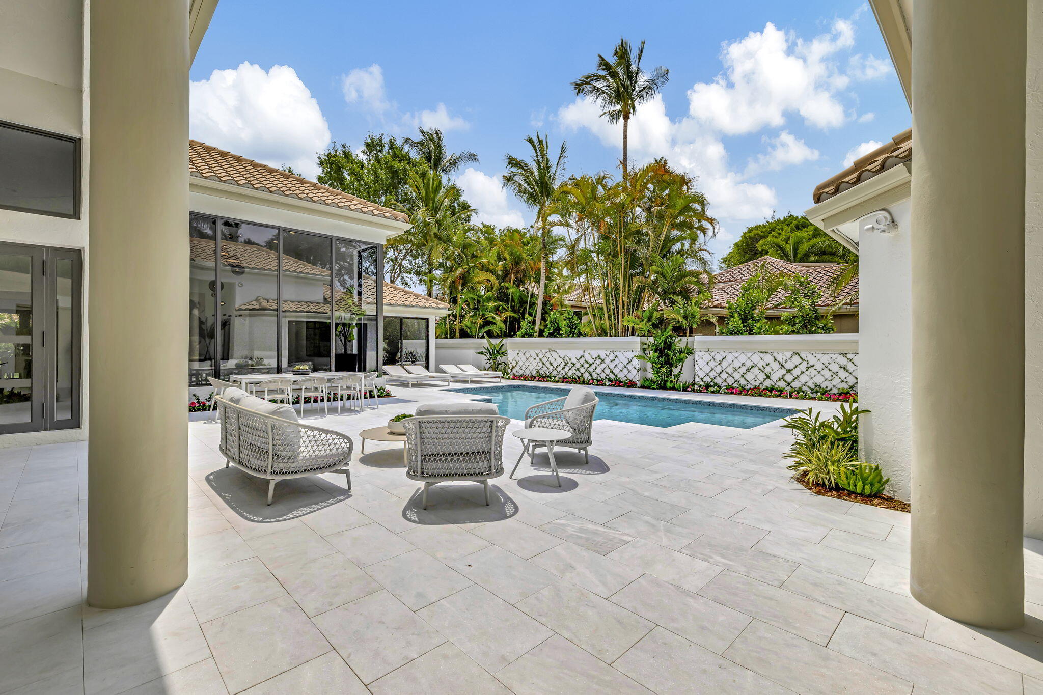 2518 NW 64th Boulevard