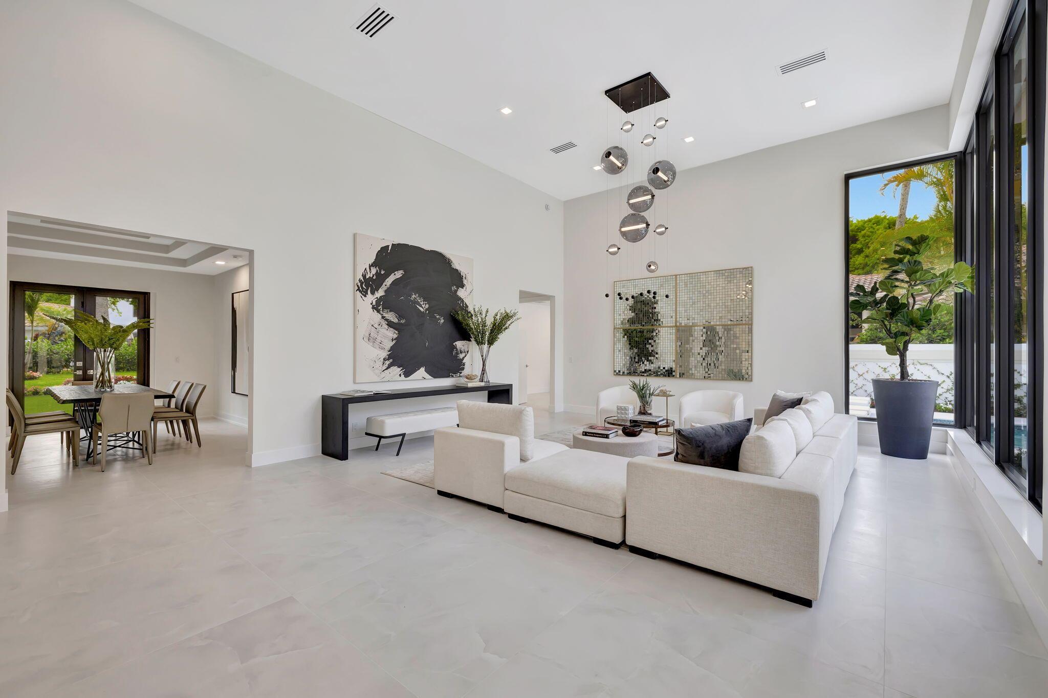 2518 NW 64th Boulevard