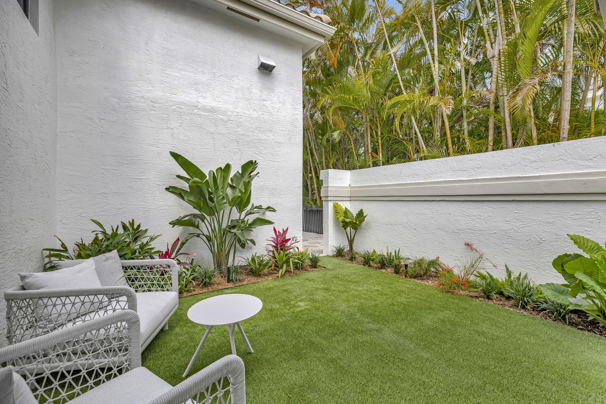 2518 NW 64th Boulevard