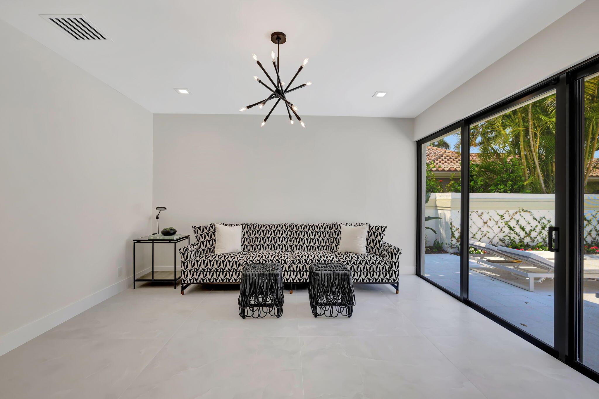 2518 NW 64th Boulevard