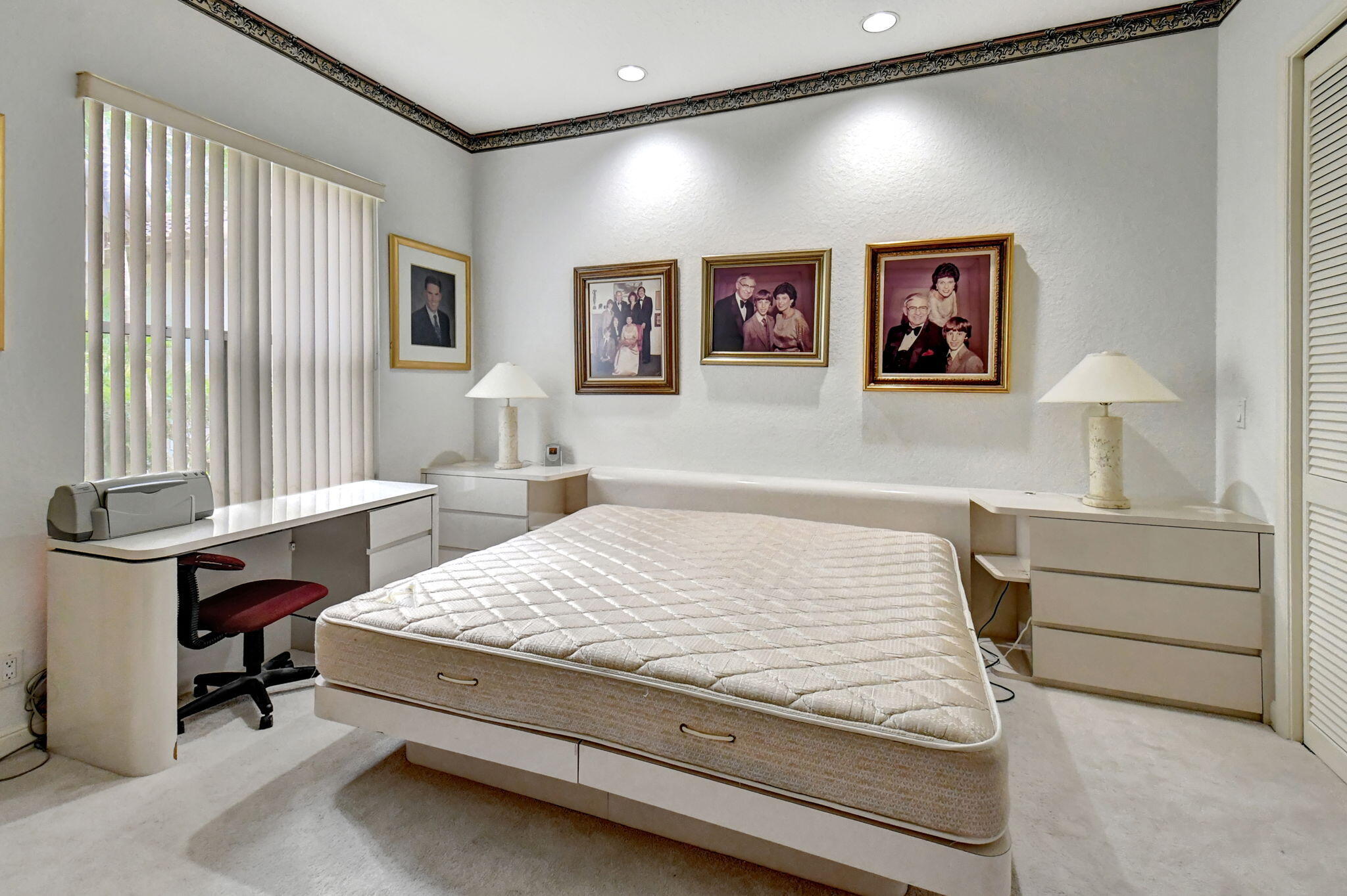 5827 NW 25th Terrace