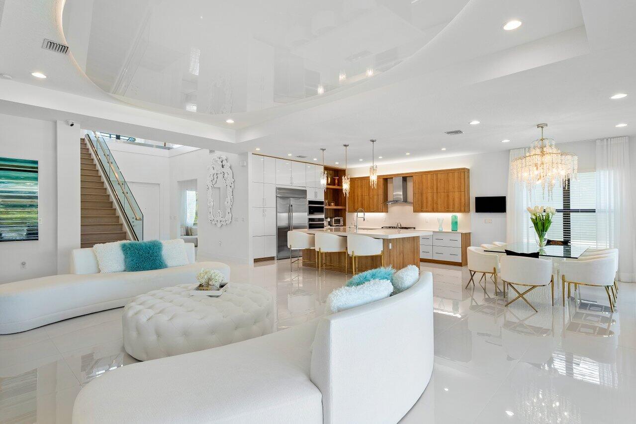 17106 Aquavera Way