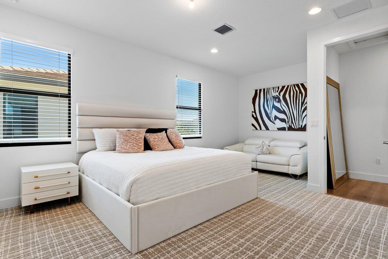 17106 Aquavera Way