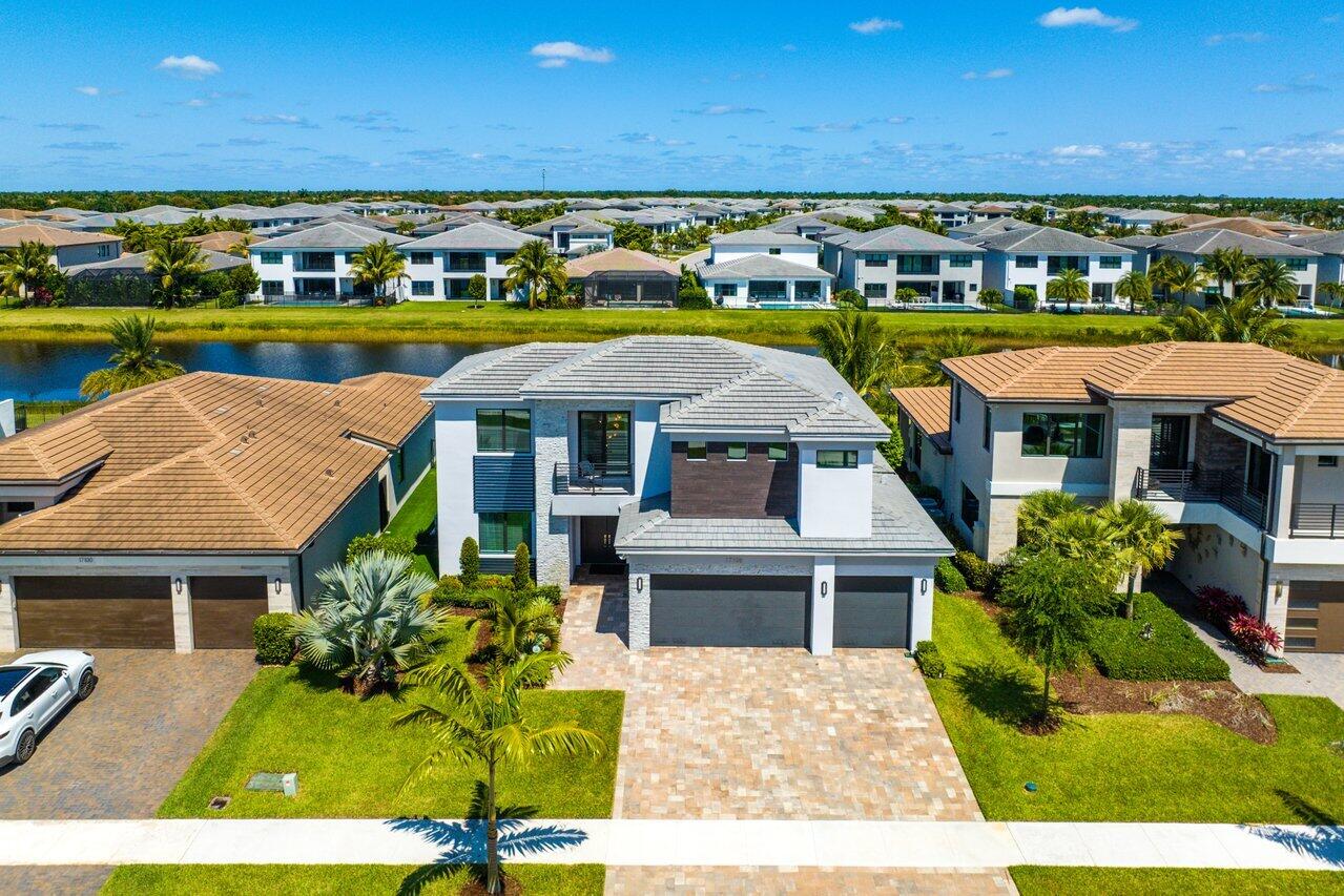 17106 Aquavera Way