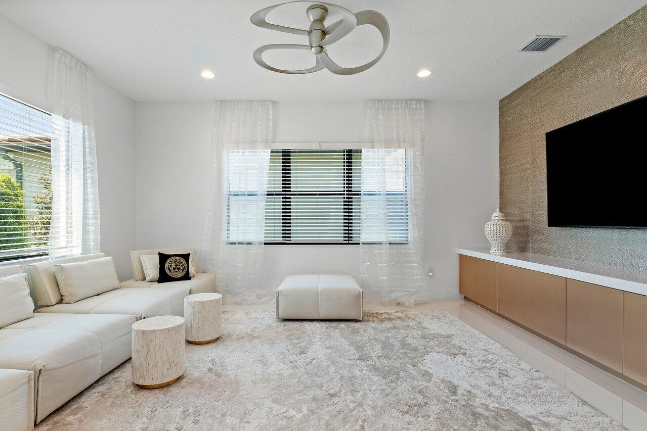 17106 Aquavera Way