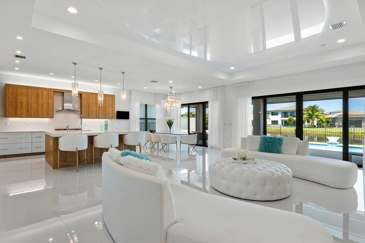 17106 Aquavera Way