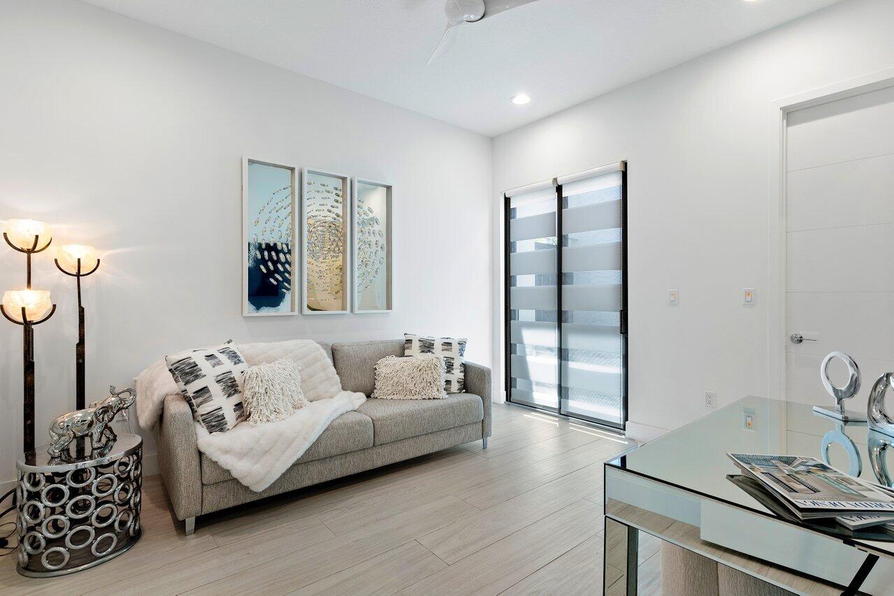 17106 Aquavera Way