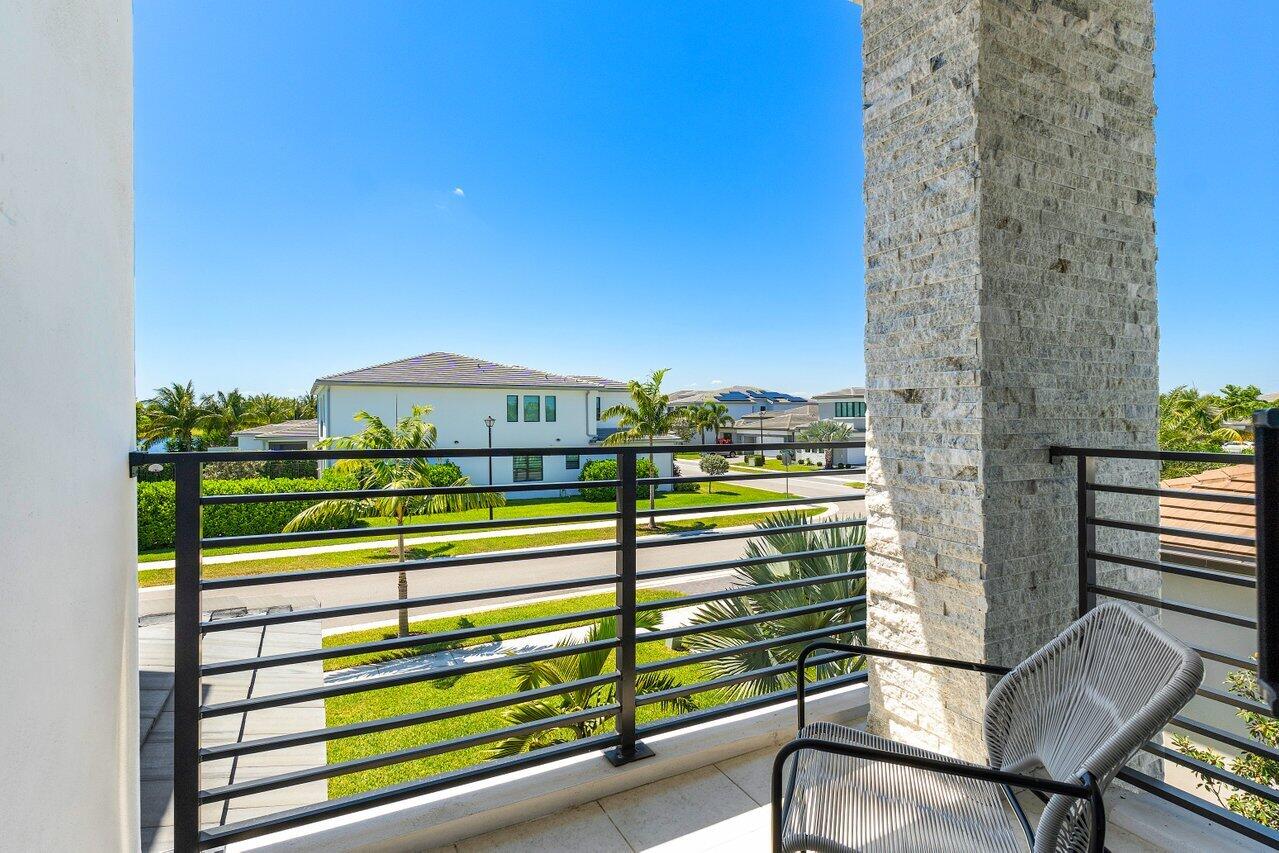 17106 Aquavera Way