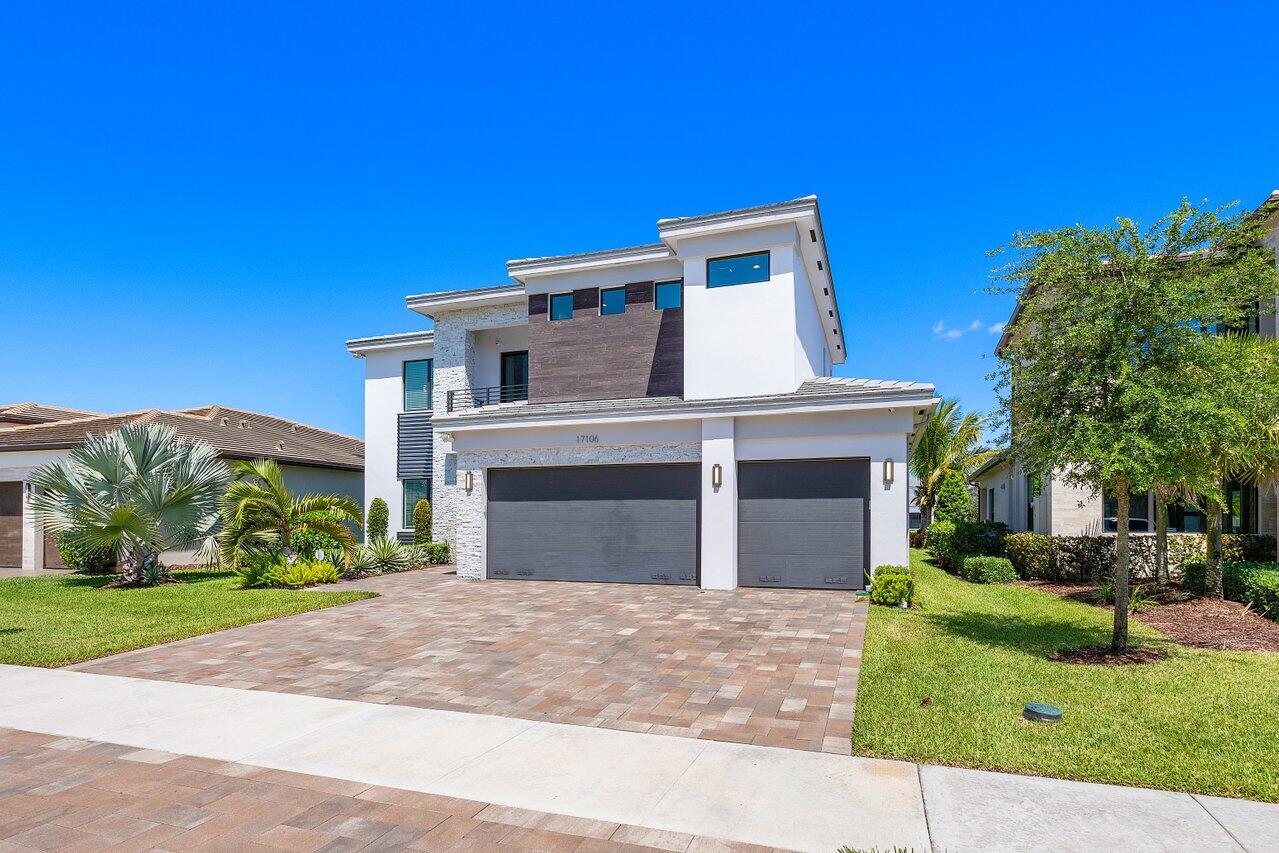 17106 Aquavera Way