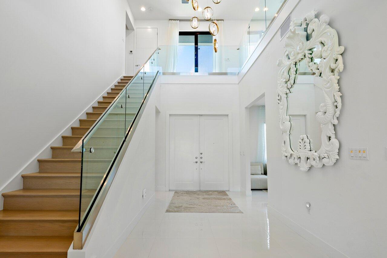 17106 Aquavera Way