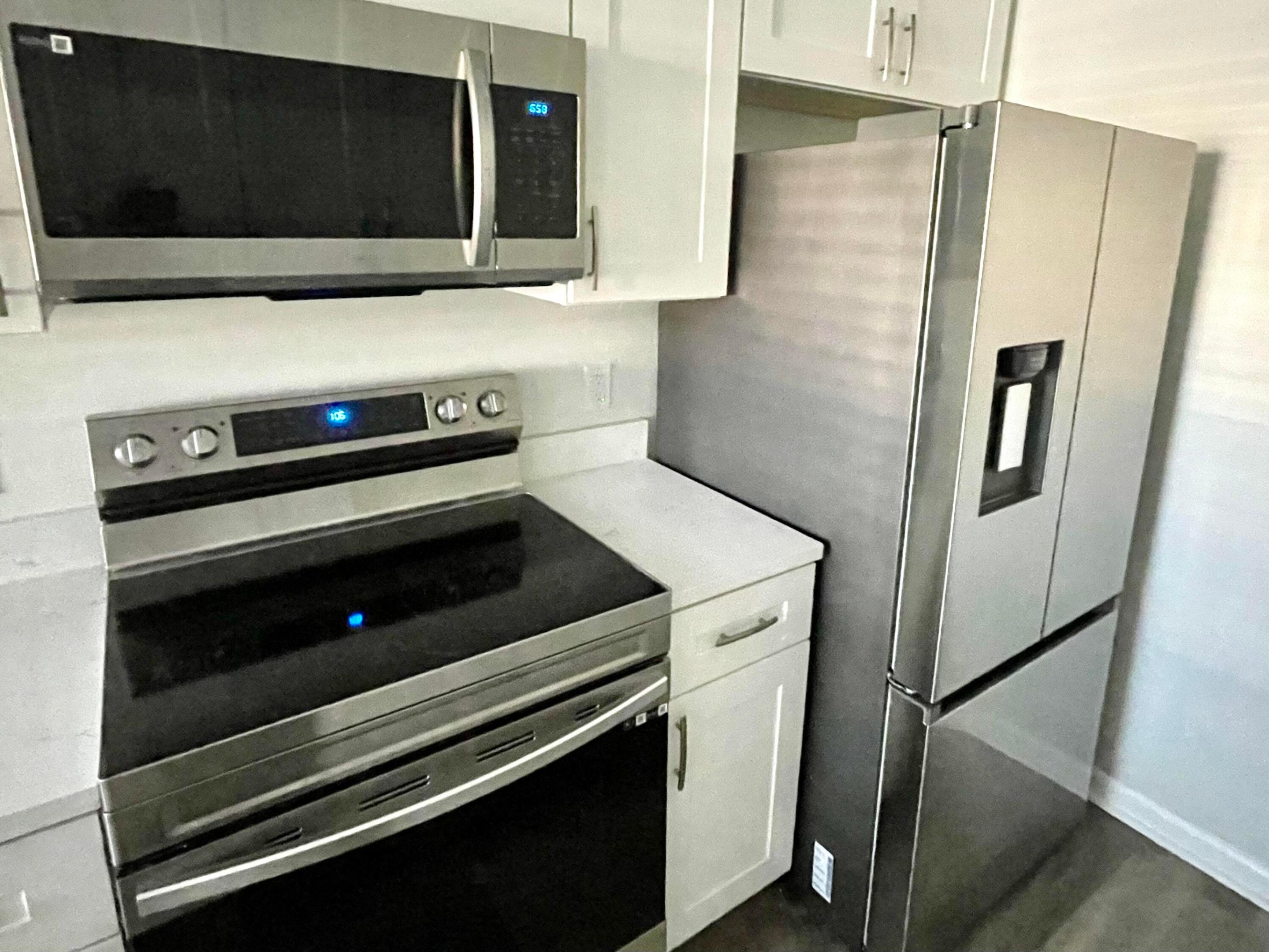 2080 Guildford E E