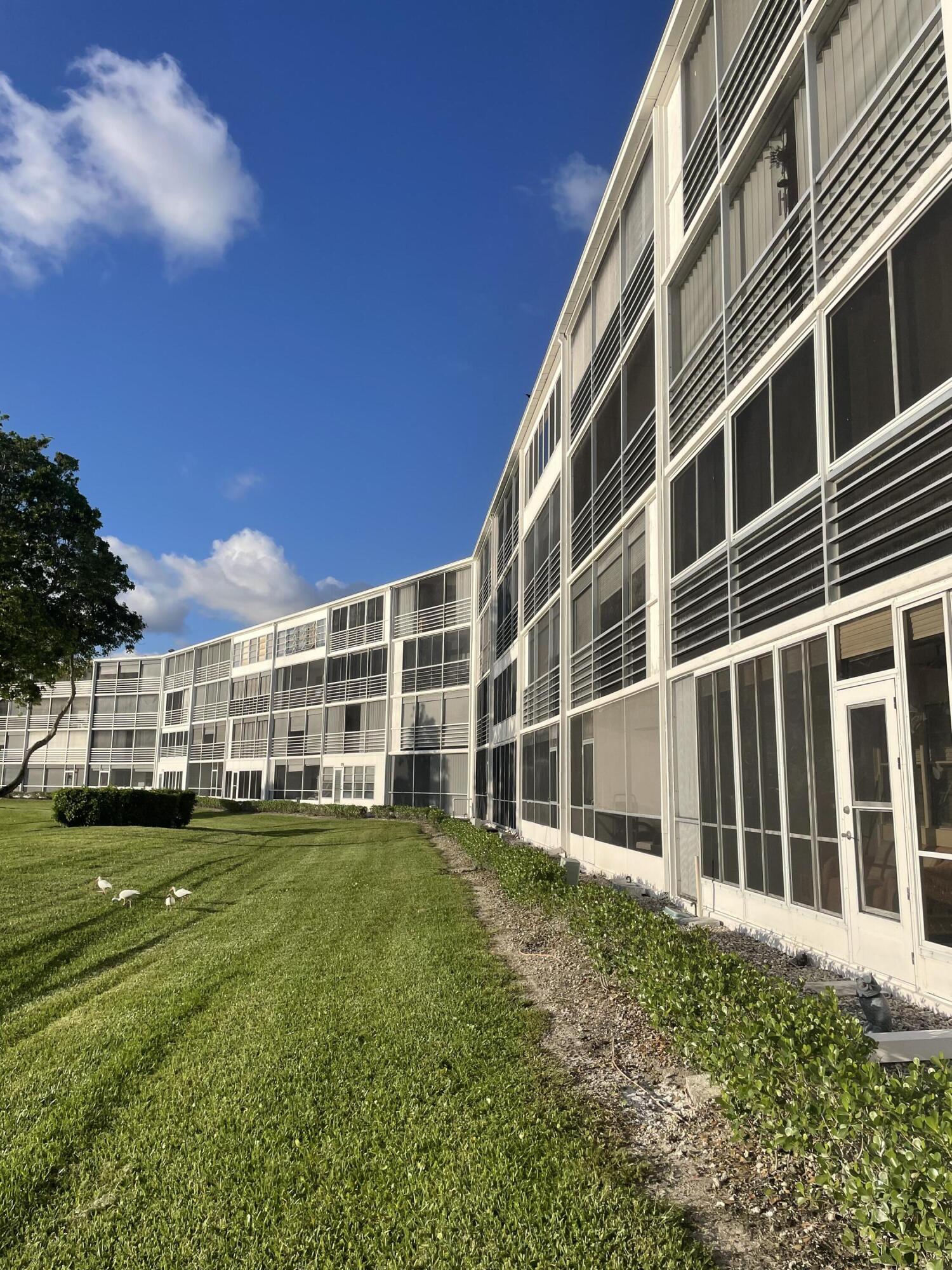 2080 Guildford E E