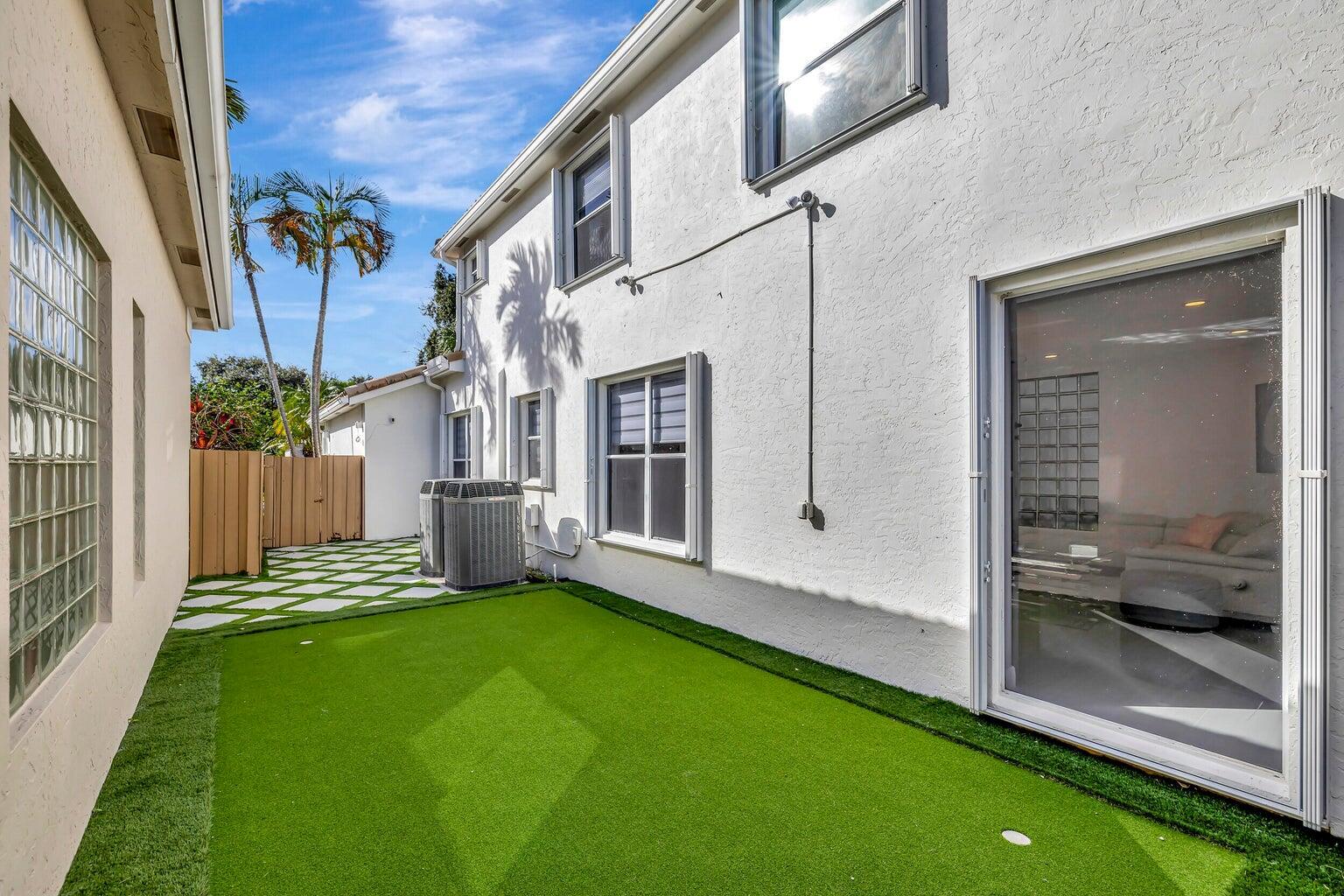 6650 NW 24th Terrace