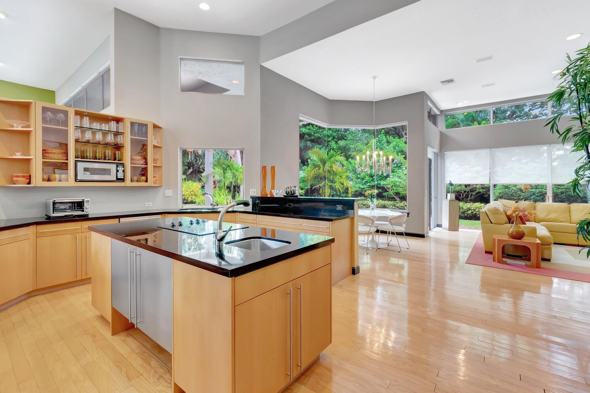 2355 NW 46th Street