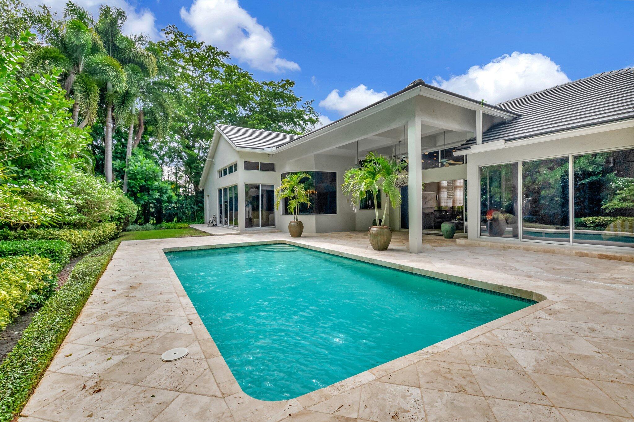 2355 NW 46th Street