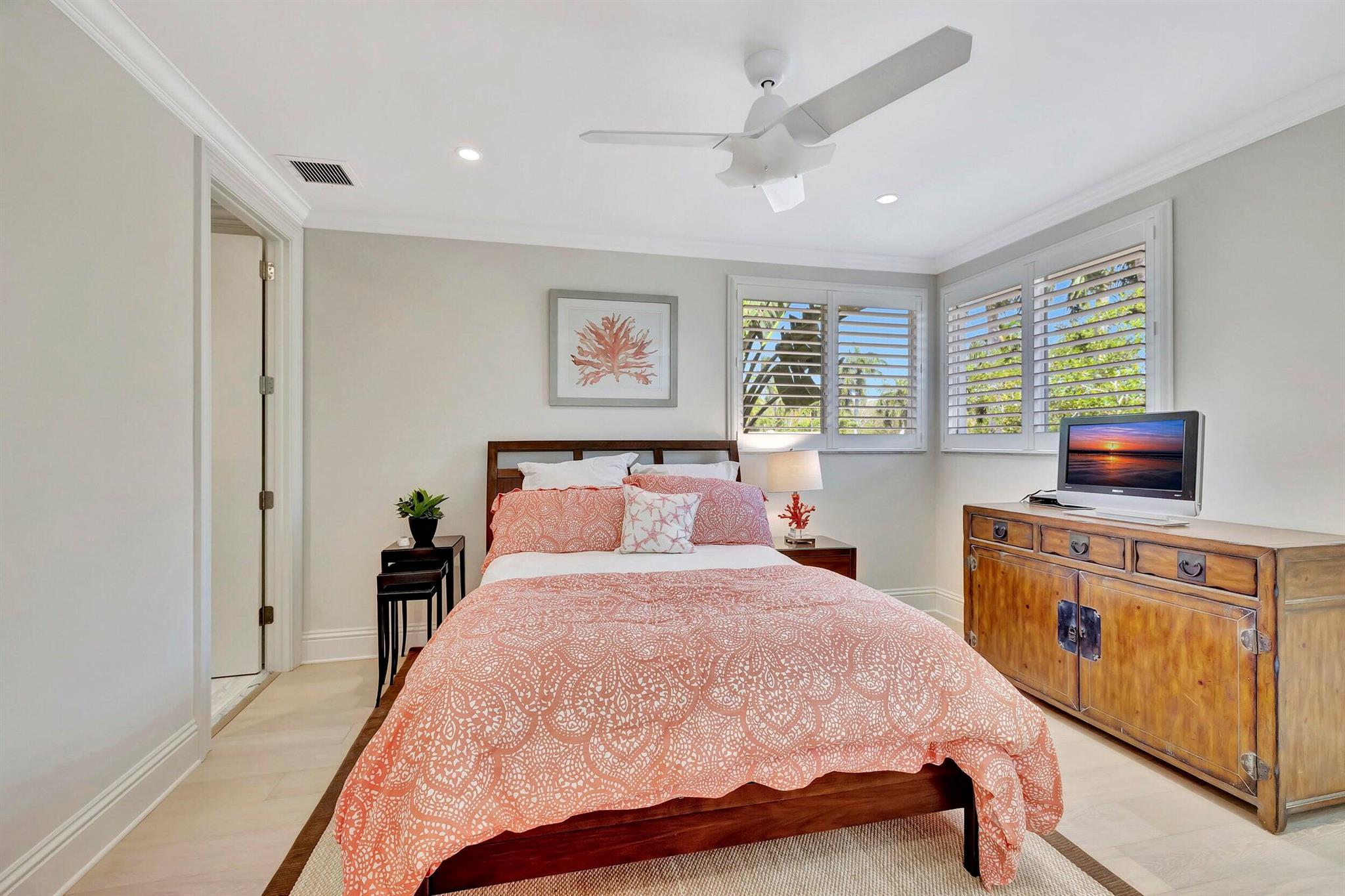 6345 NW 26th Terrace