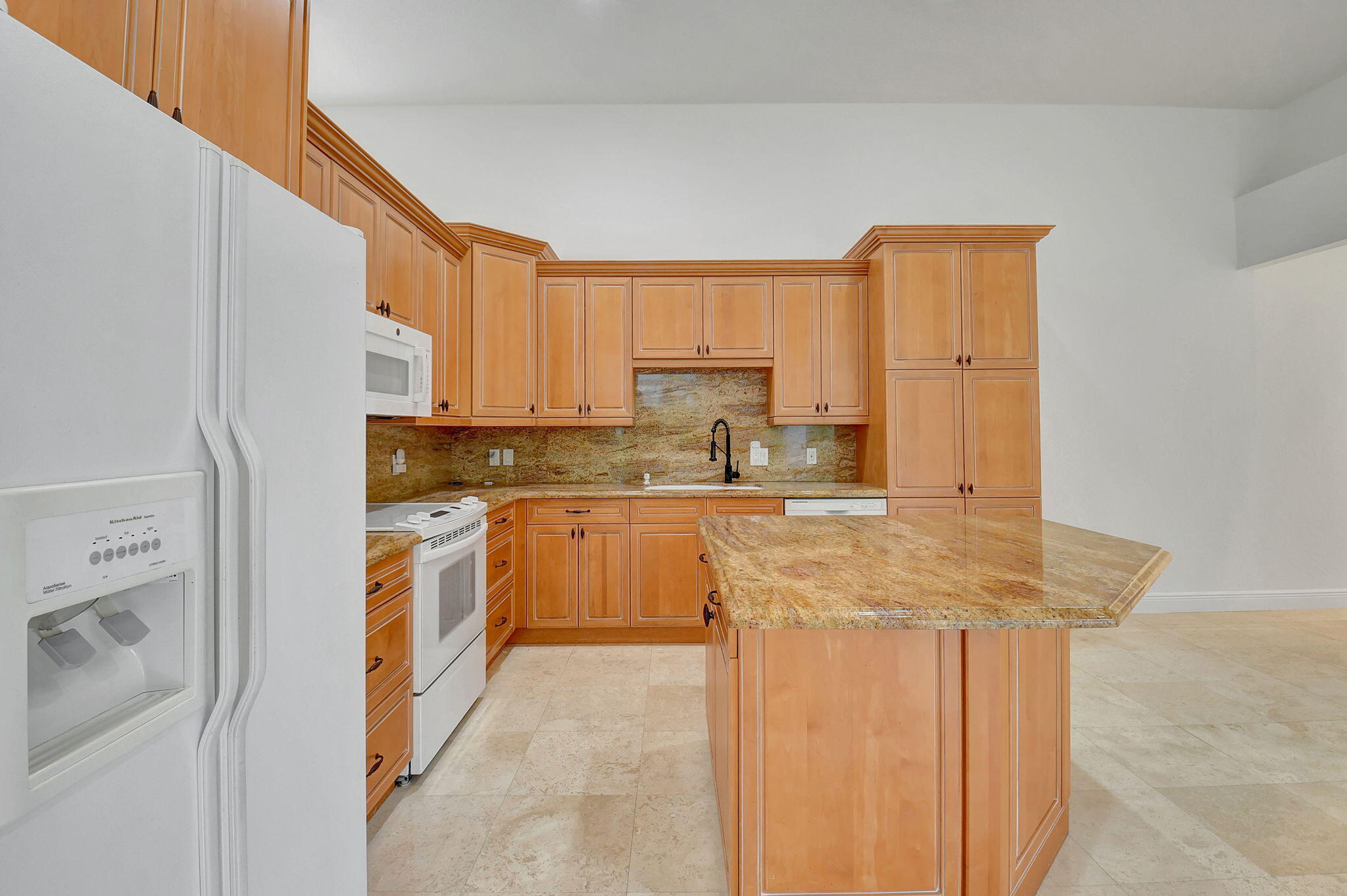 6689 NW 23rd Terrace