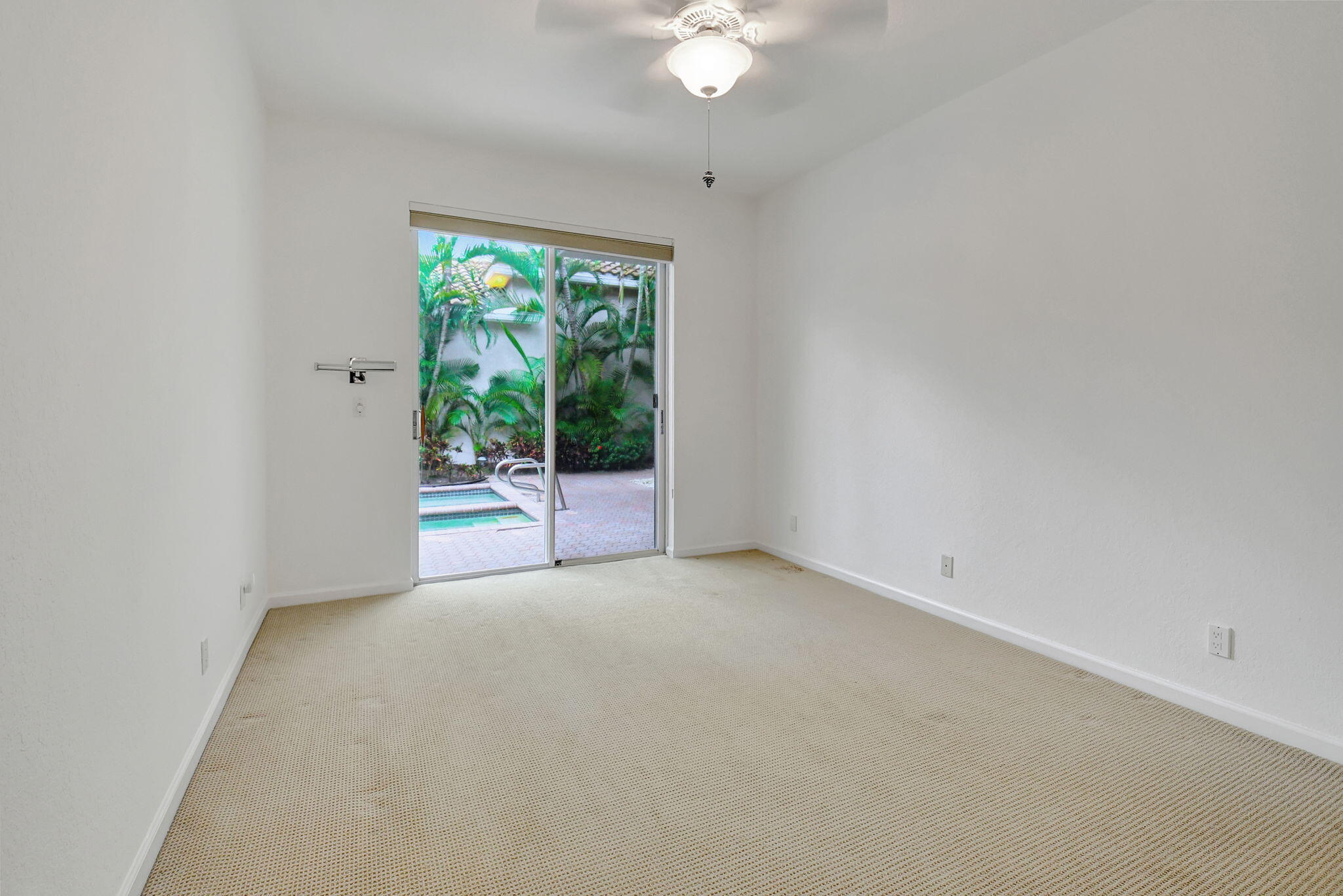 6689 NW 23rd Terrace