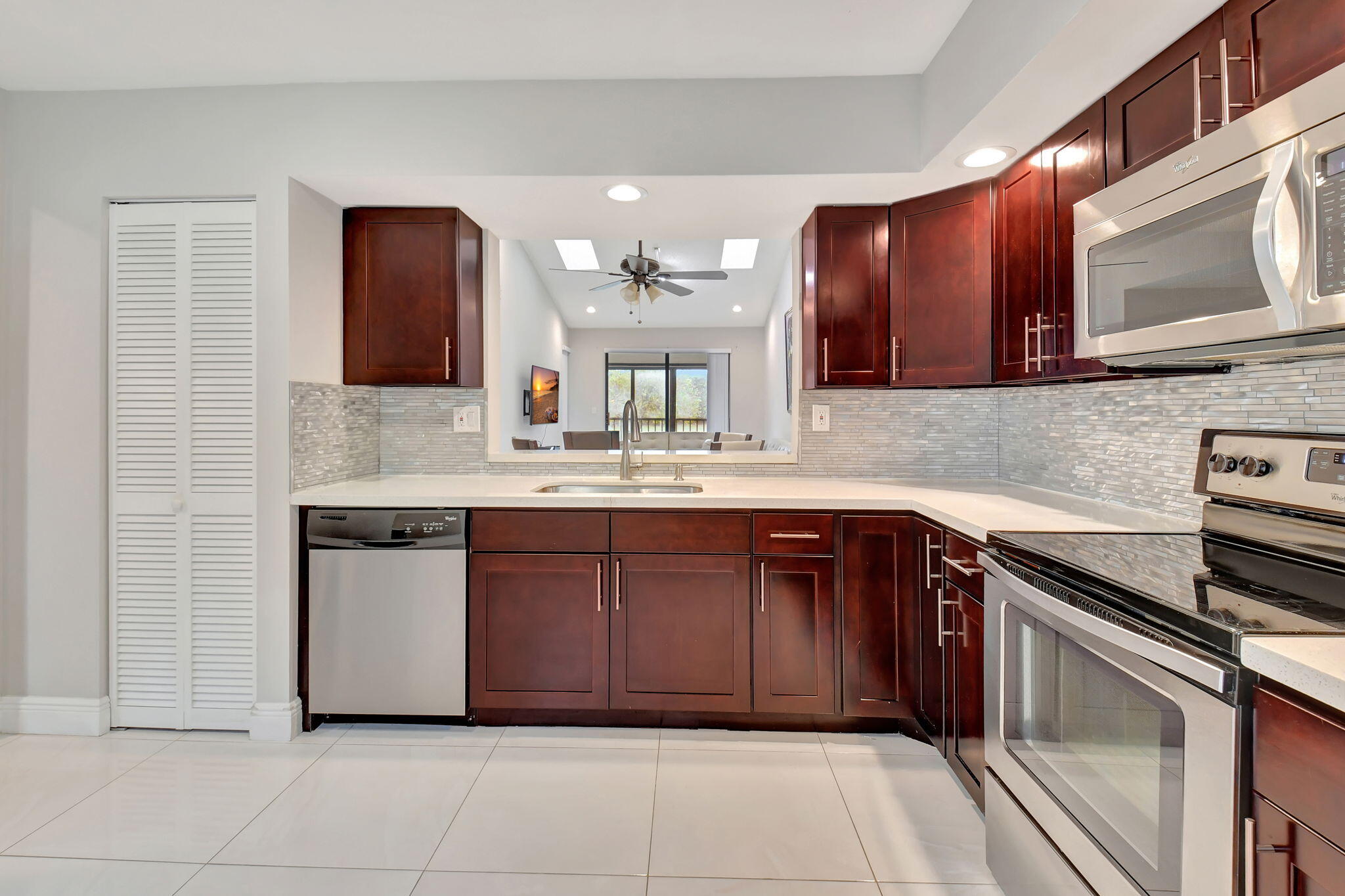 7846 La Mirada Drive 11