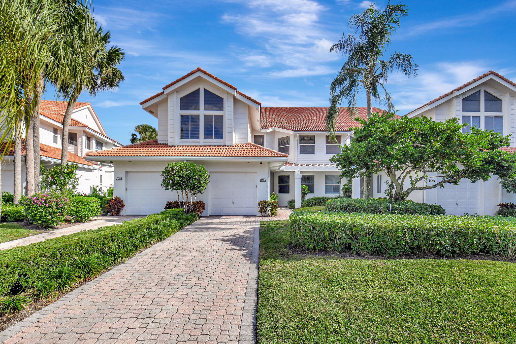 2454 NW 59th Street 1201