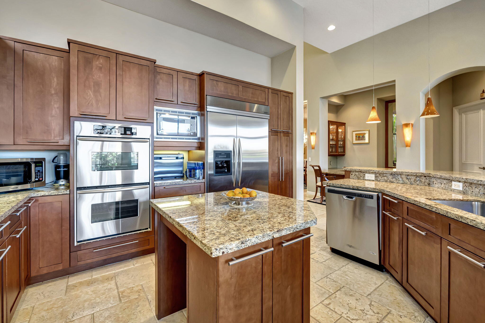 17987 Lake Azure Way