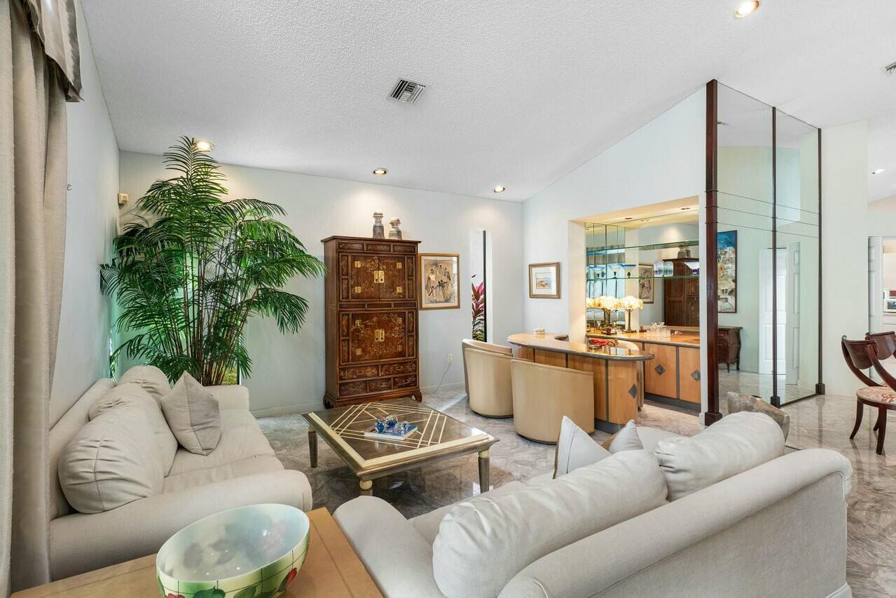 2165 NW 57th Street