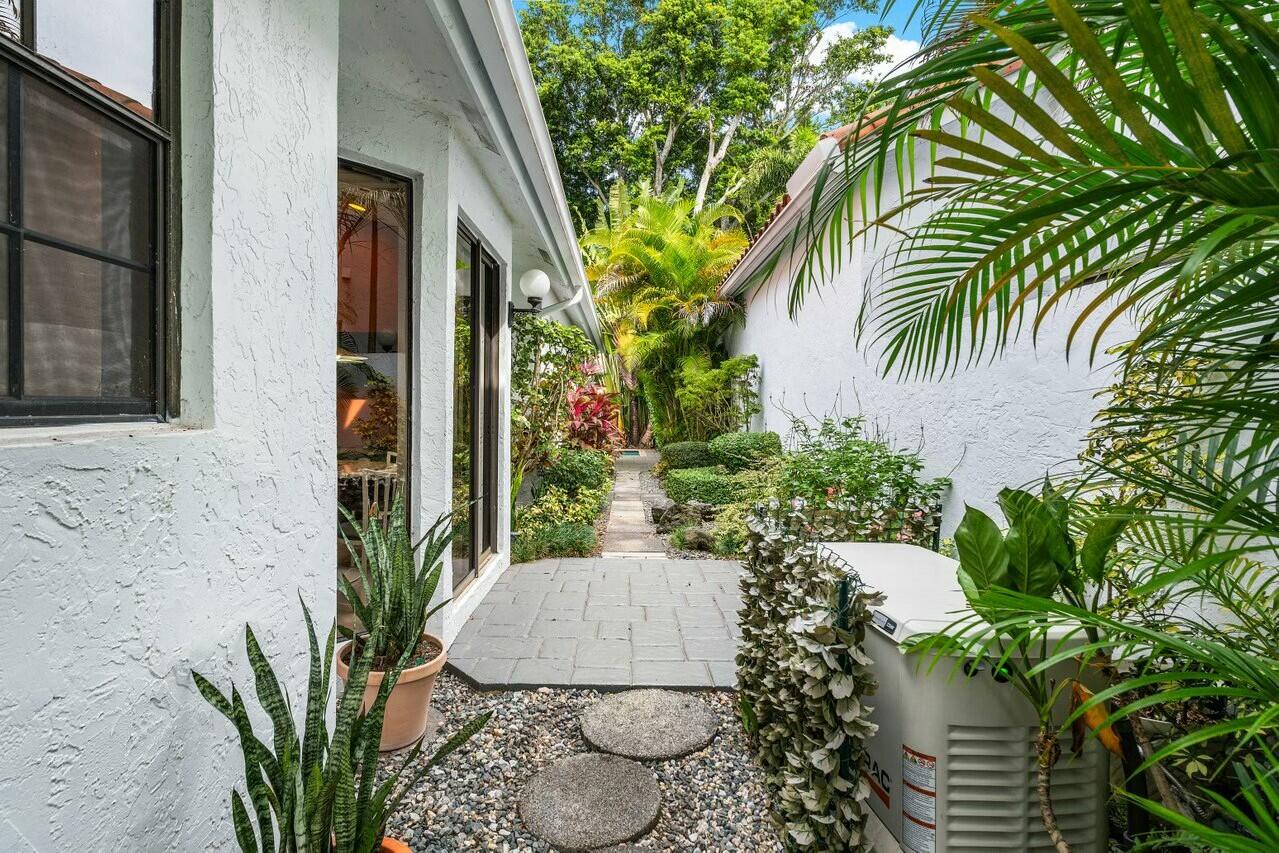 2165 NW 57th Street
