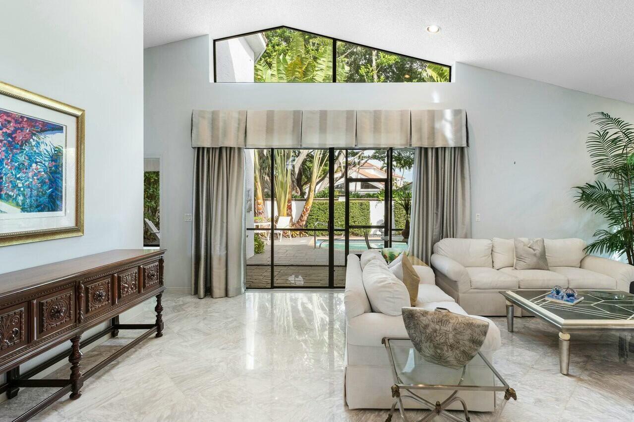 2165 NW 57th Street