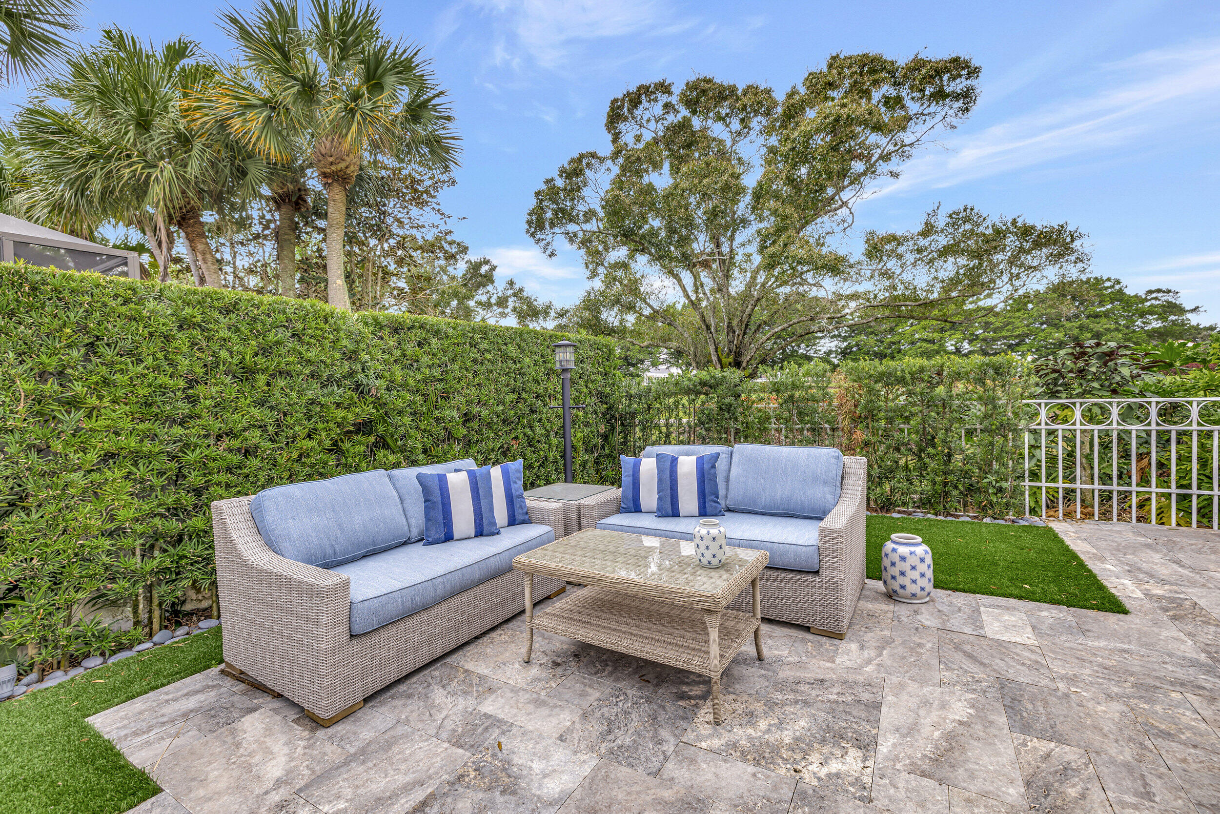 5625 NW 24th Terrace