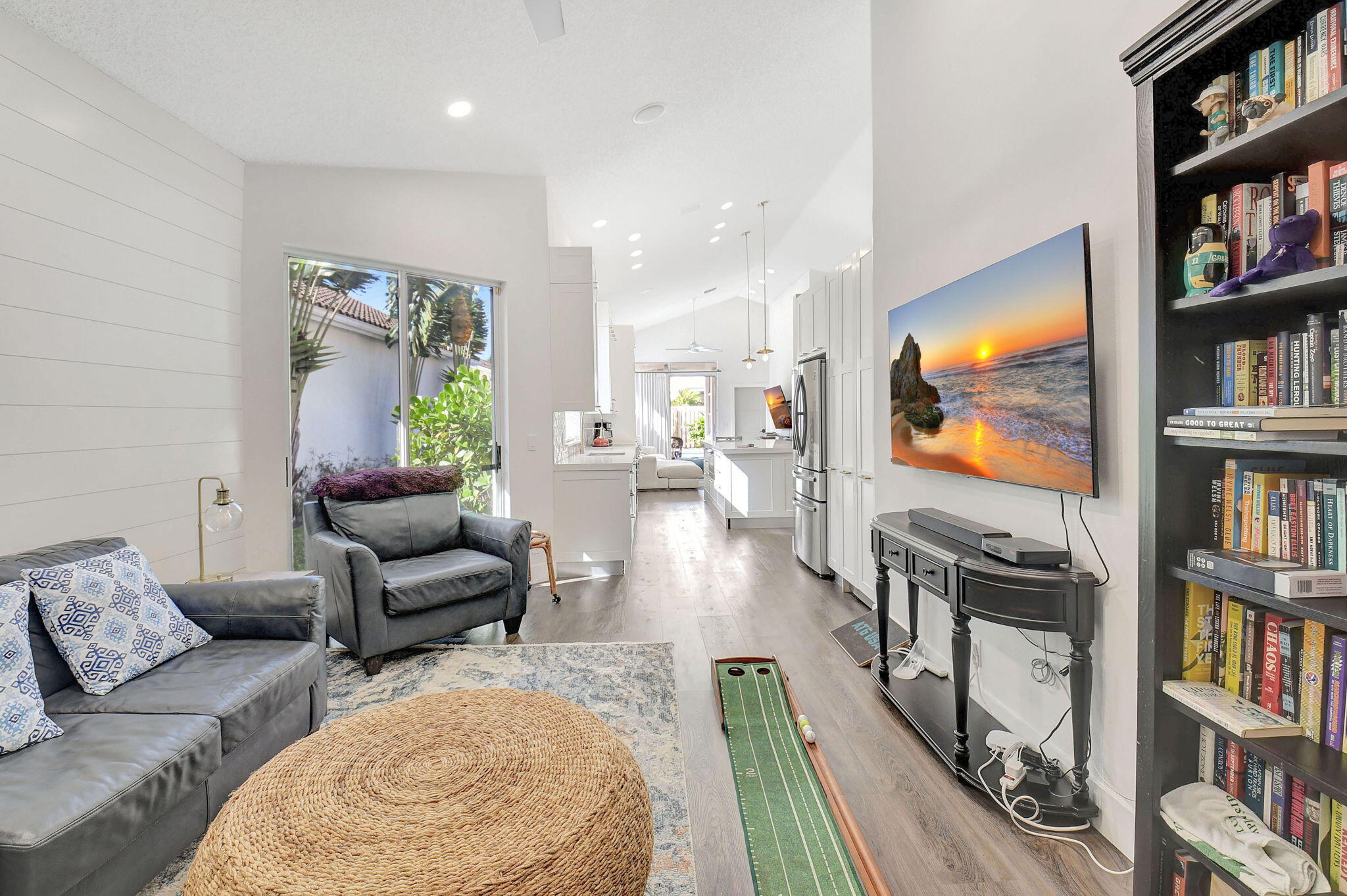 6675 NW 25th Terrace