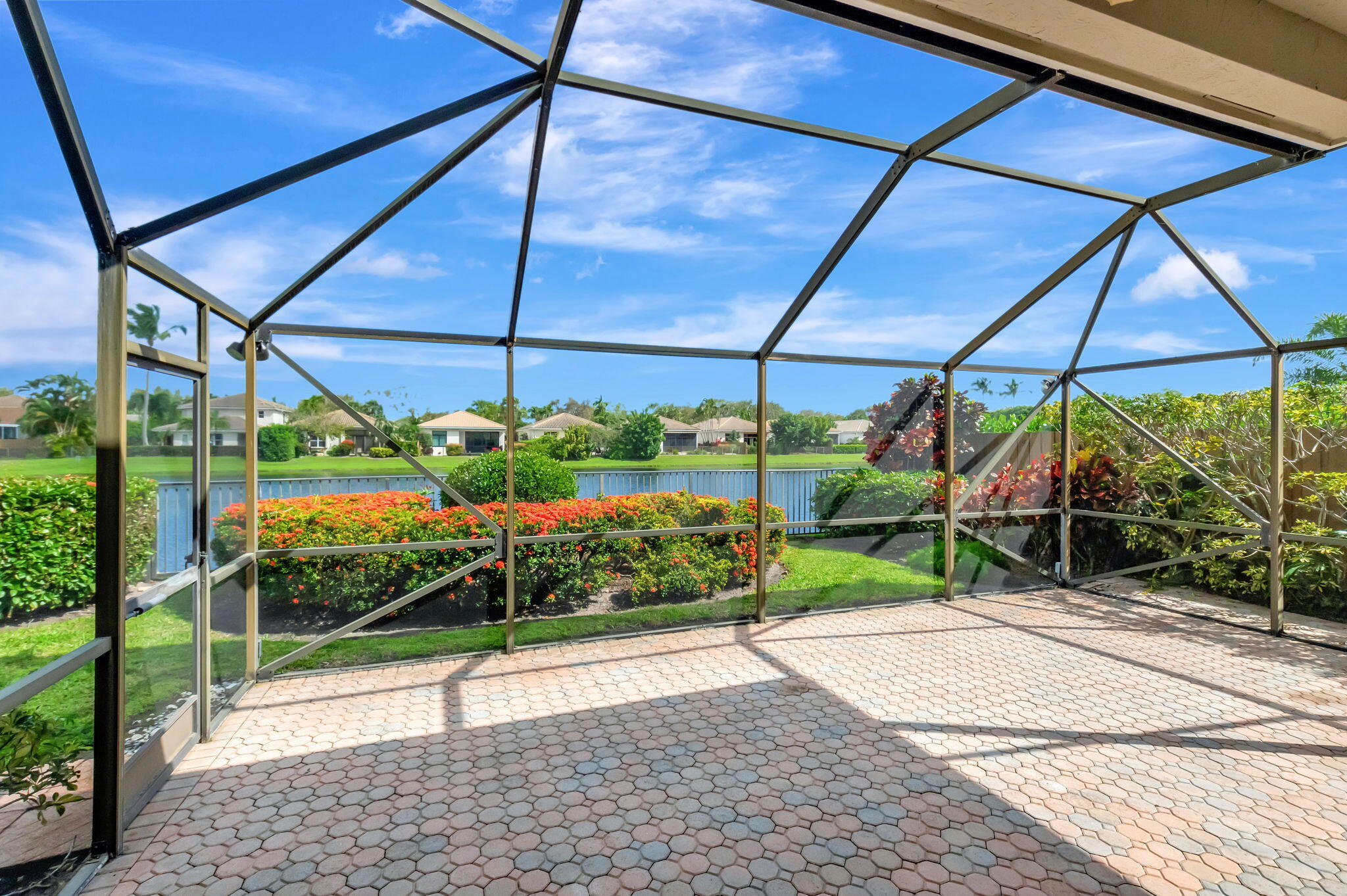 6656 NW 24th Terrace