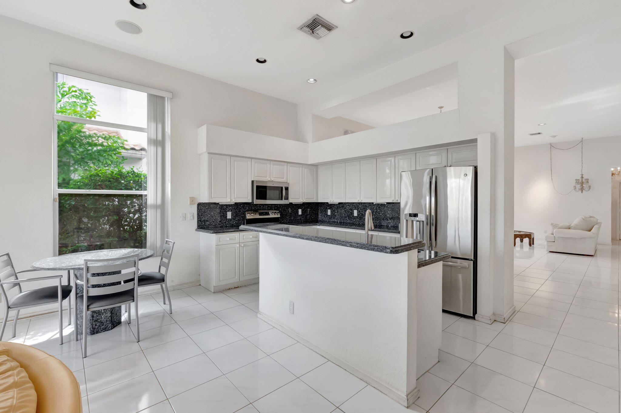 6656 NW 24th Terrace