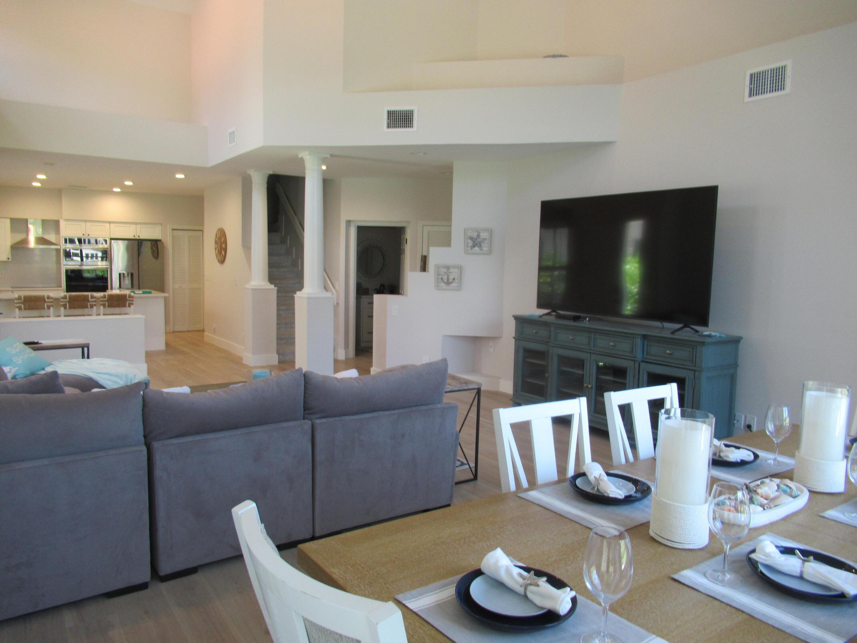 2237 NW 53rd Street