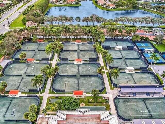 2237 NW 53rd Street
