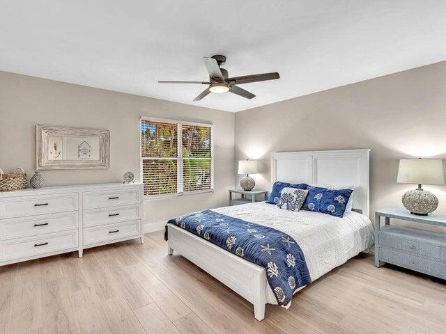 2237 NW 53rd Street