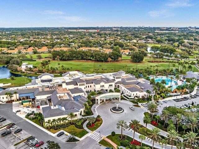 2237 NW 53rd Street