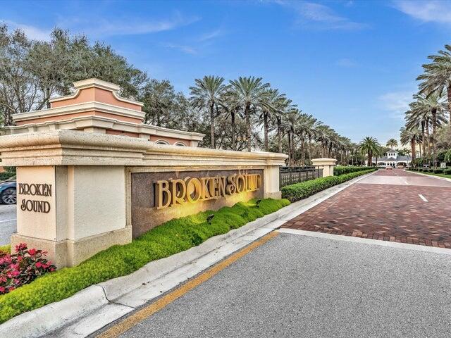 2237 NW 53rd Street