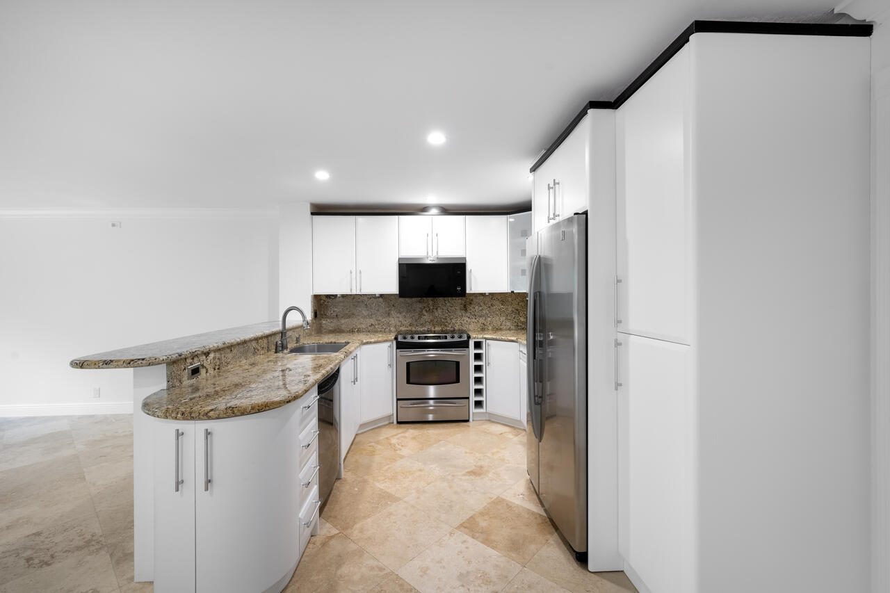2075 NW 52nd Street